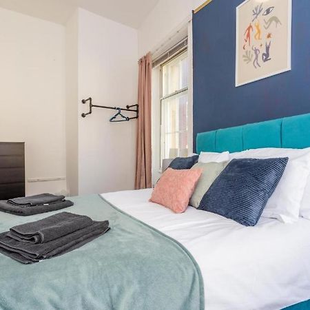 Newcastle'S Most Central Apartment - Sleeps 10 المظهر الخارجي الصورة
