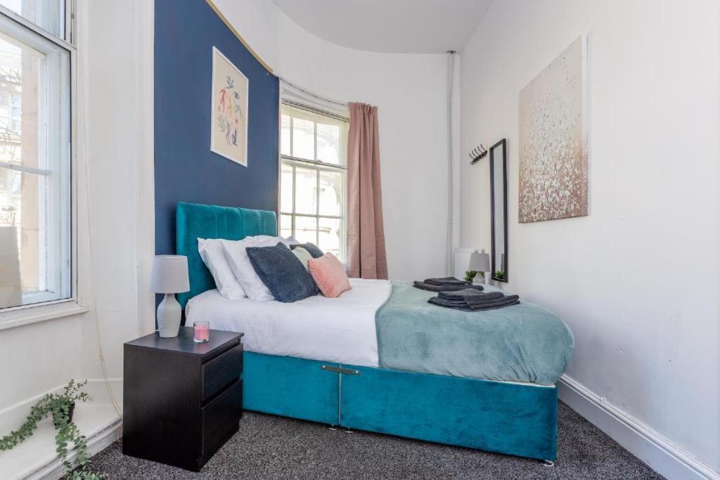 Newcastle'S Most Central Apartment - Sleeps 10 المظهر الخارجي الصورة
