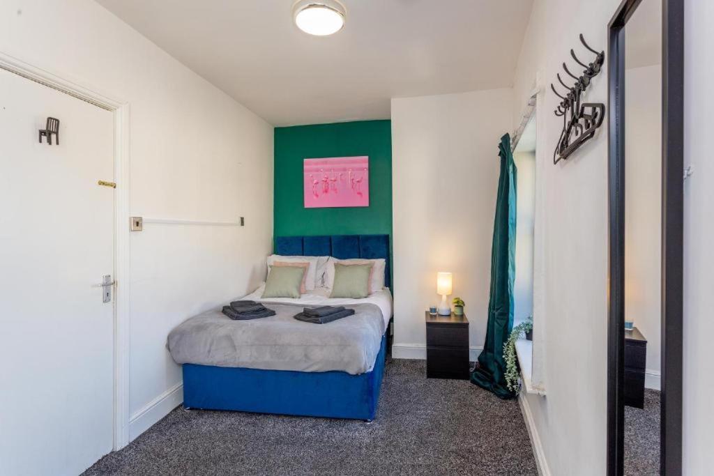Newcastle'S Most Central Apartment - Sleeps 10 المظهر الخارجي الصورة