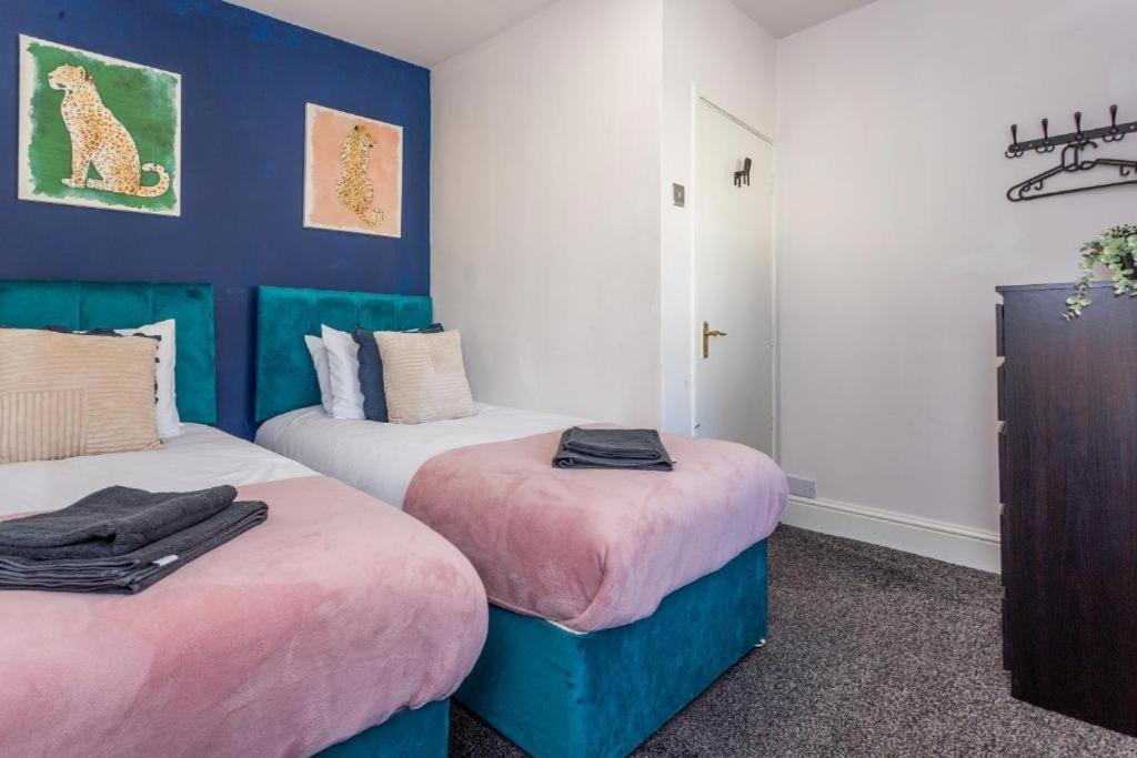 Newcastle'S Most Central Apartment - Sleeps 10 المظهر الخارجي الصورة
