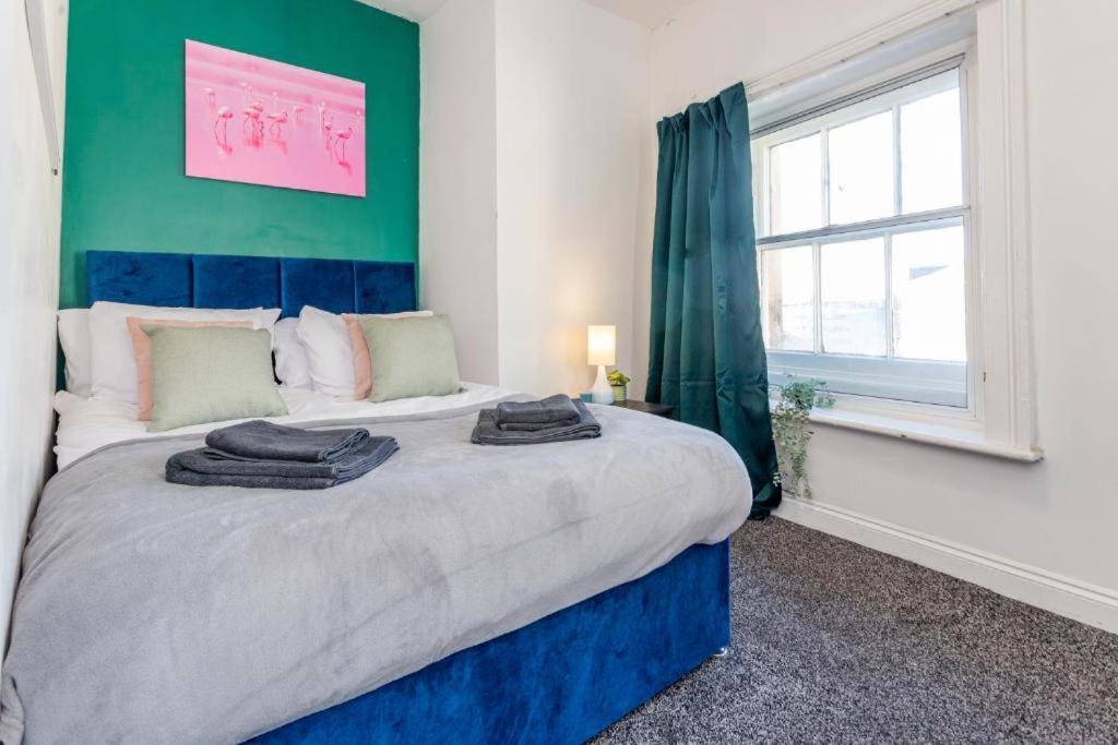 Newcastle'S Most Central Apartment - Sleeps 10 المظهر الخارجي الصورة
